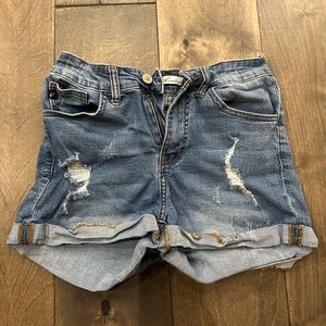 KanCan denim short size 25